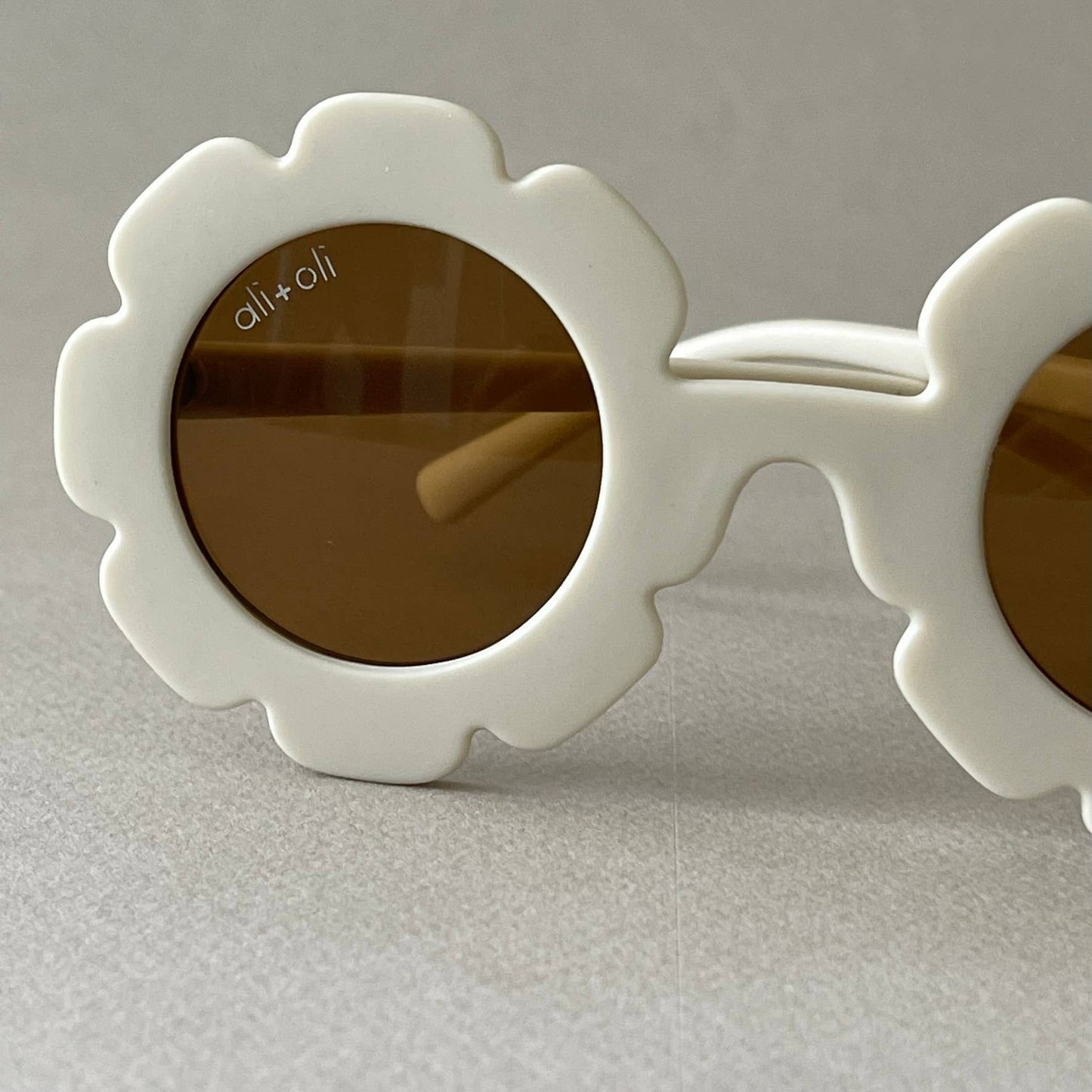 Flower Sunglasses | White