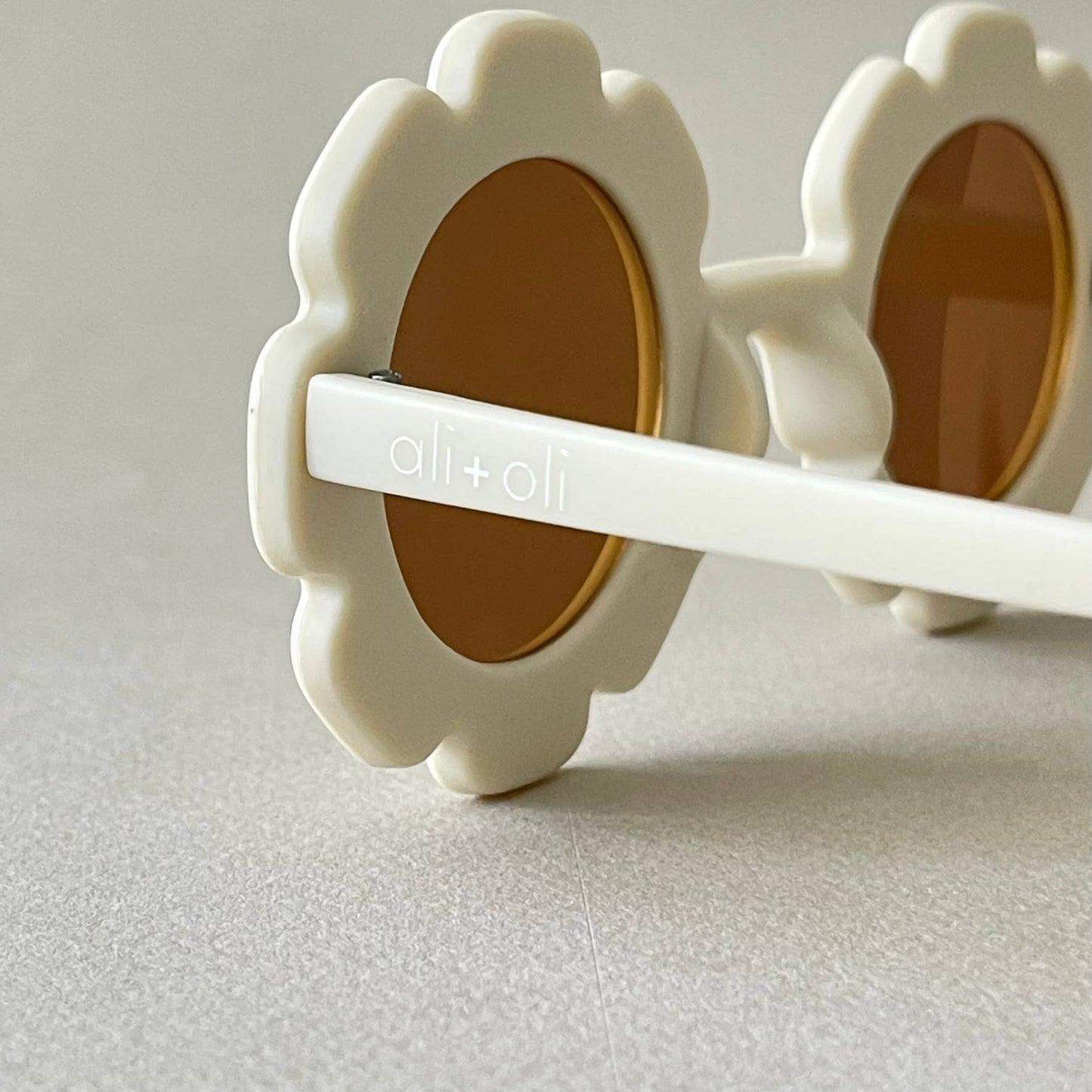 Flower Sunglasses | White